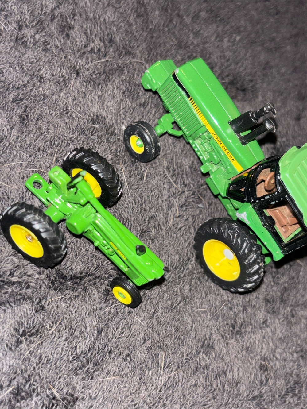 John Deere Green and Yellow Die-Cast Toy Tractor Duo